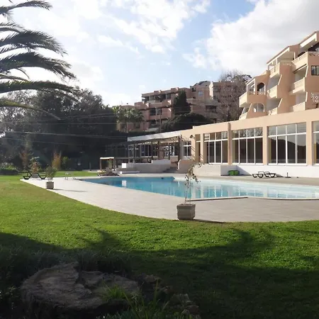 Fantastic On The 알부페이라