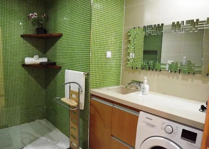 아파트 Fantastic On The *