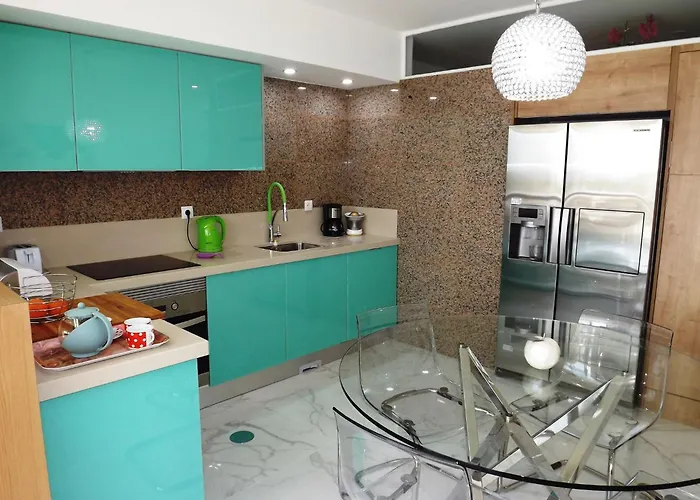 아파트 Fantastic On The *